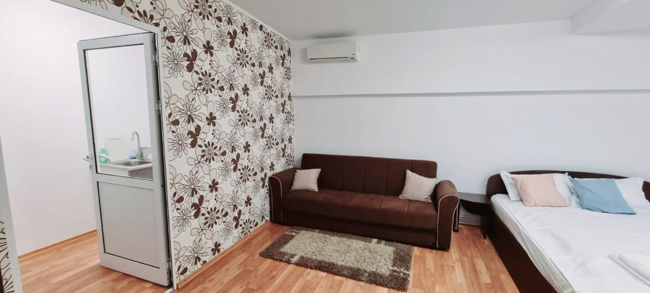 Apartamente Elegante In Regim Hotelier Яссы Экстерьер фото