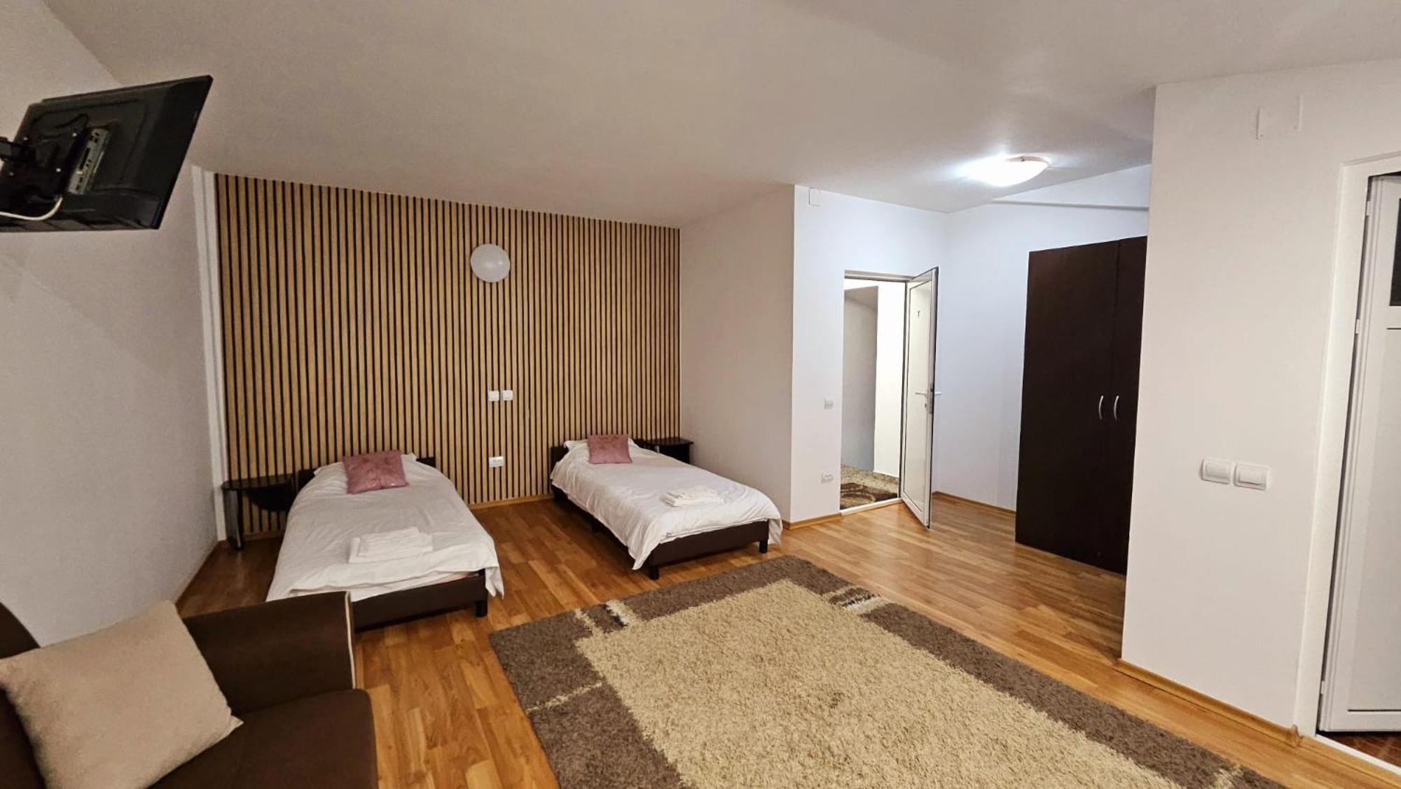 Apartamente Elegante In Regim Hotelier Яссы Экстерьер фото
